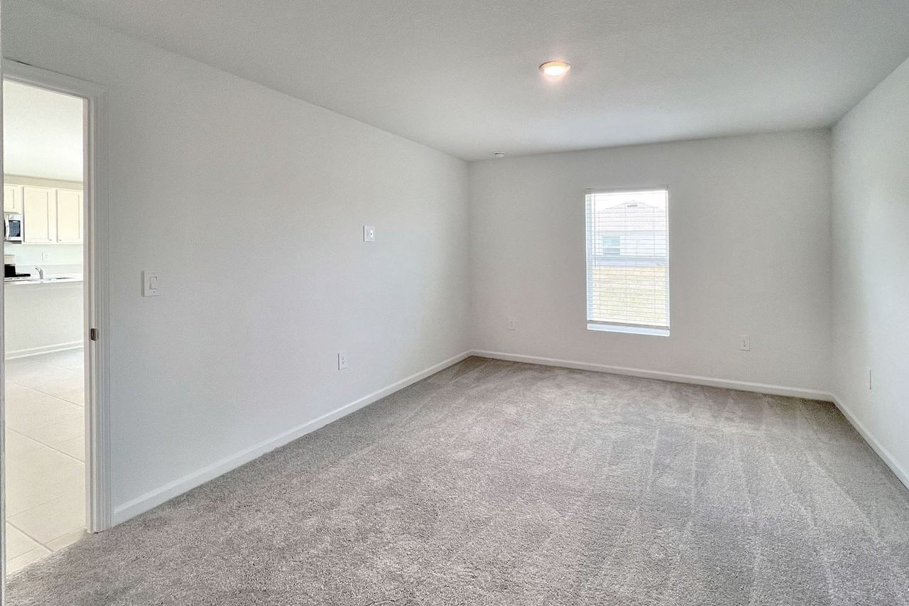 2114 Lasso Loop - Photo 6 of 20