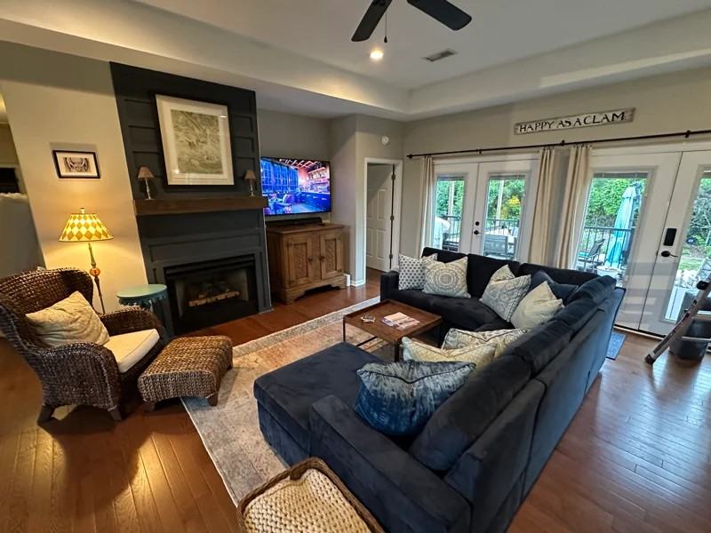 8 Downing Ct - Photo 2 of 28