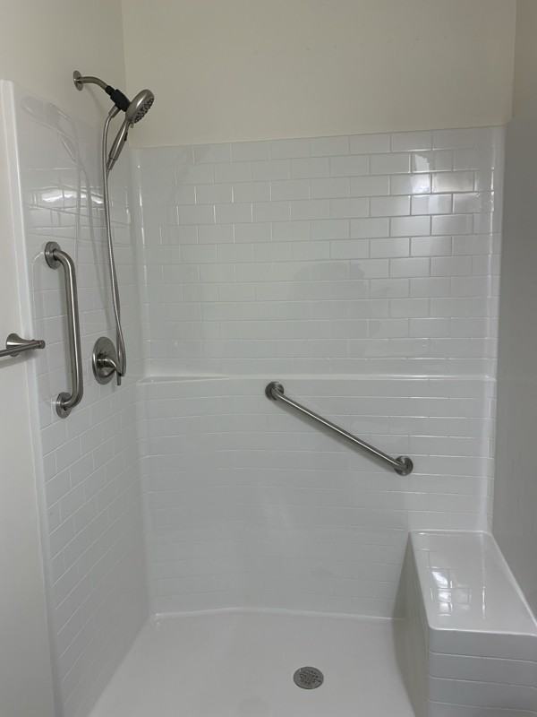 456 Westside Dr #4 - Photo 5 of 8