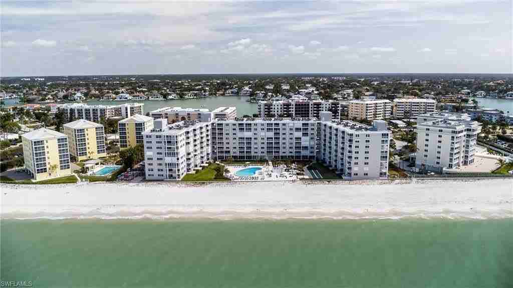 3443 Gulf Shore Blvd N Apt 809