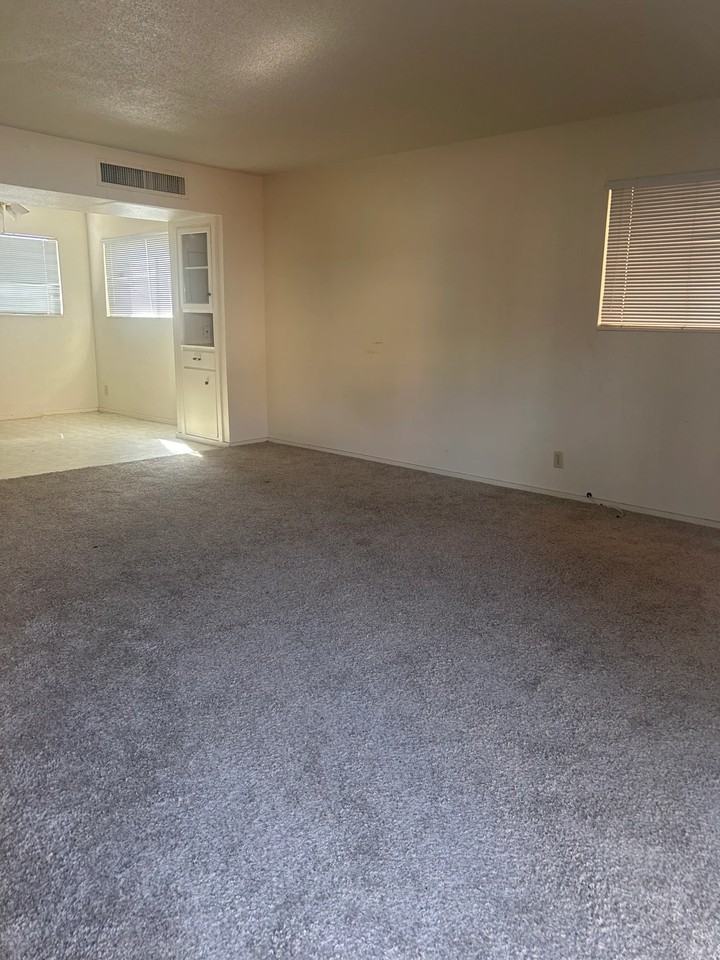 2601 N Kentucky Ave #18 - Photo 2 of 8