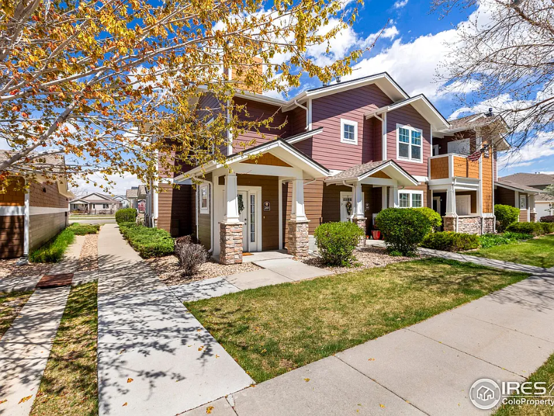 2420 Owens Ave #201 - Photo 3 of 13