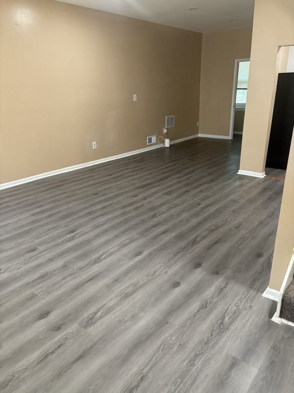 1705 E 25th St - Photo 2 of 18