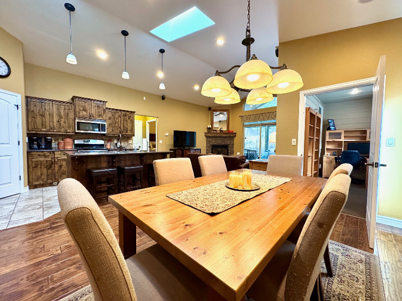 153 Oakmont Loop - Photo 2 of 14