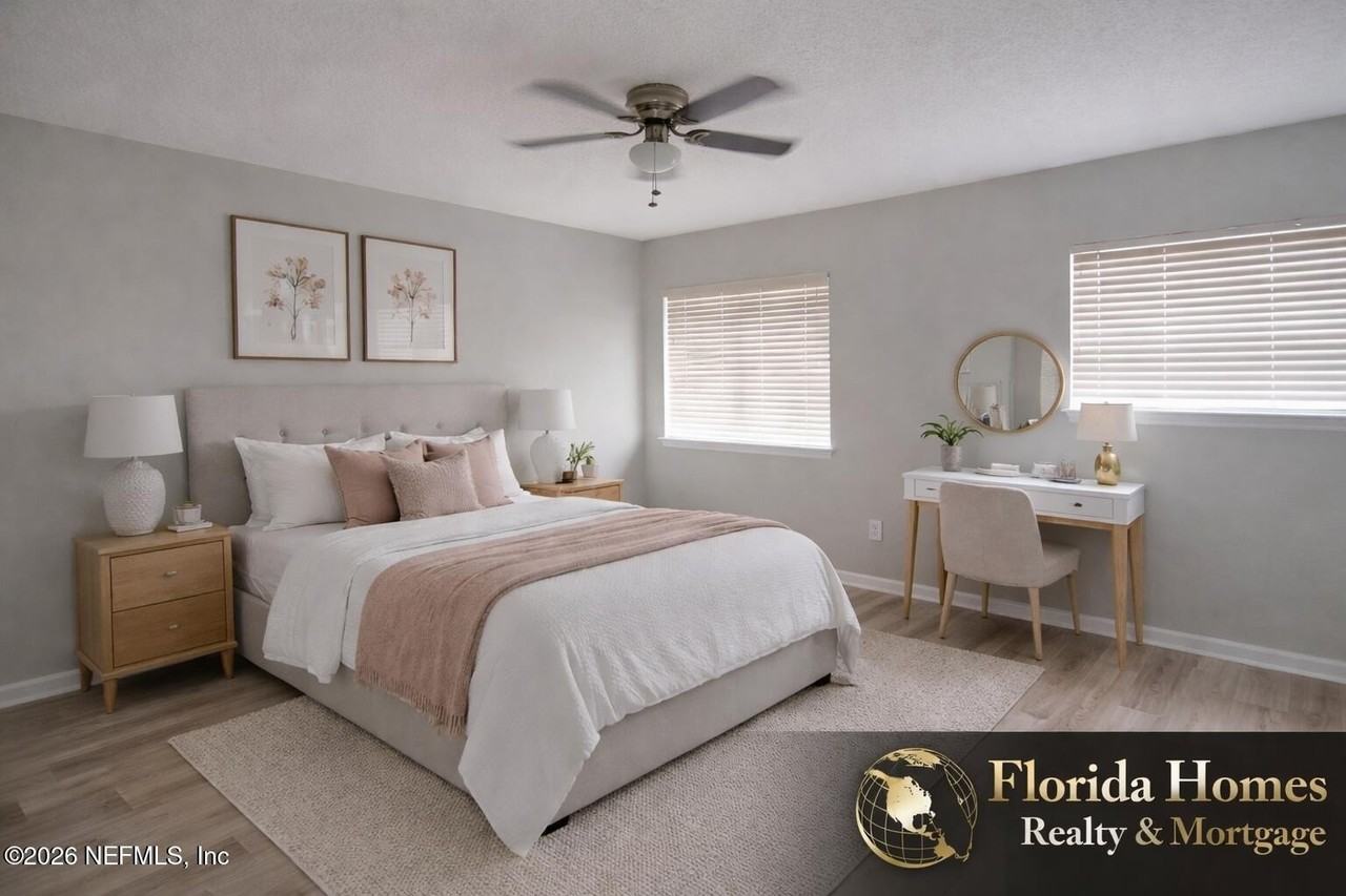 76195 Deerwood Dr - Photo 4 of 20