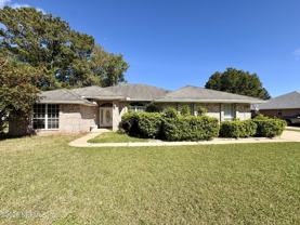 15677 Moss Hollow Dr - Photo 1 of 1