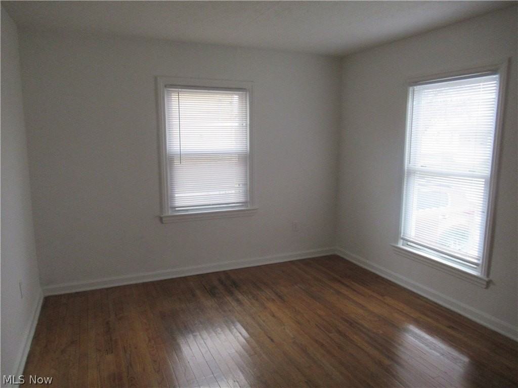 1616 Douglas Rd - Photo 4 of 21