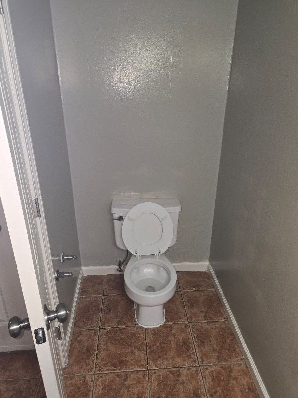 1849 Southpointe Dr - Photo 7 of 16