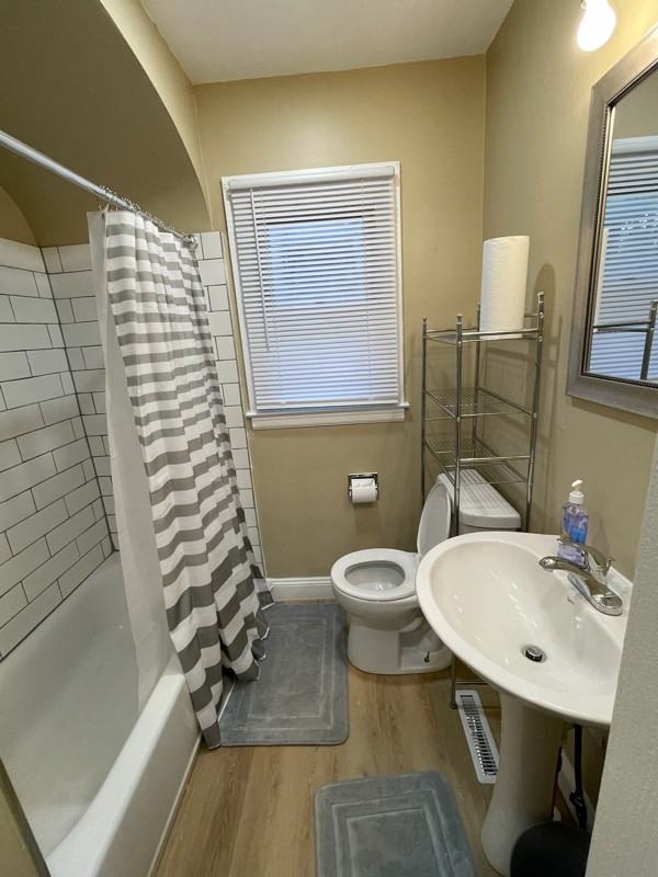 4016 E 34th St - Photo 3 of 4