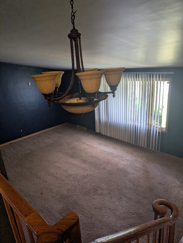 557 Murray Hill Dr - Photo 5 of 11