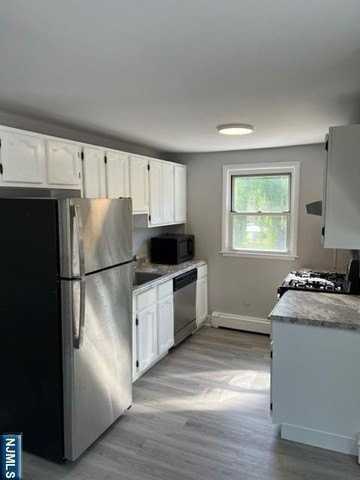 484 Shaler Blvd - Photo 2 of 10