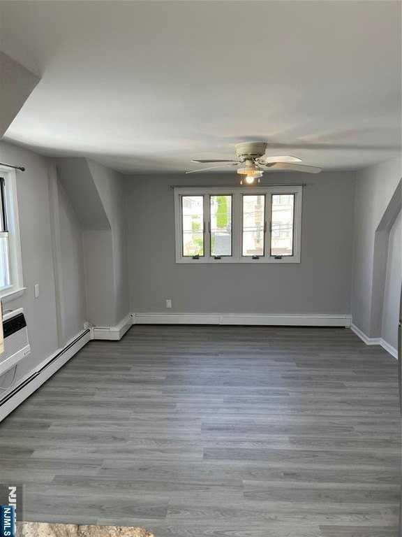 484 Shaler Blvd - Photo 3 of 10