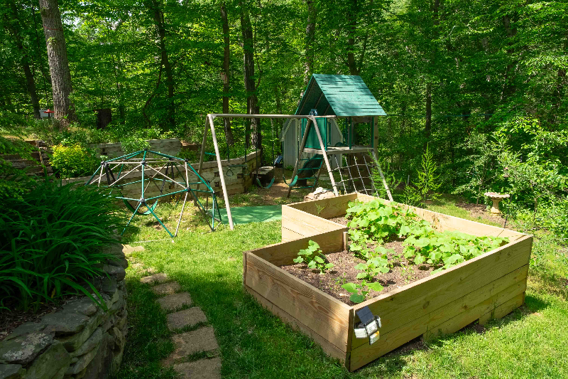 26 Old Sturbridge Rd - Photo 4 of 33