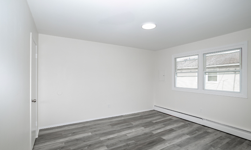 1914 N Missouri Ave - Photo 3 of 17