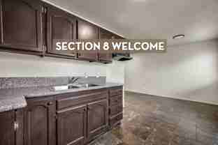 5243 Huntington Dr N #4 - Photo 1 of 1