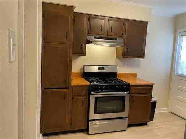 750 Canton St - Photo 7 of 17