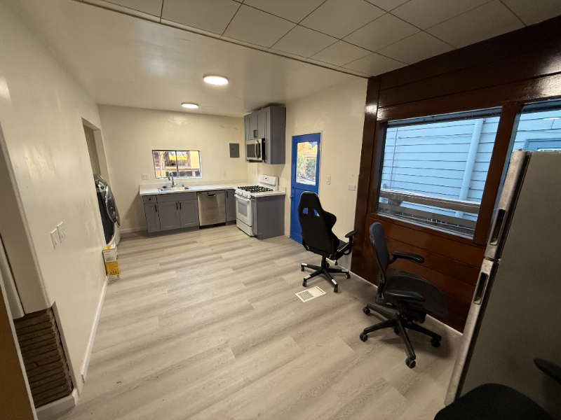 2344 Fulton St - Photo 6 of 29