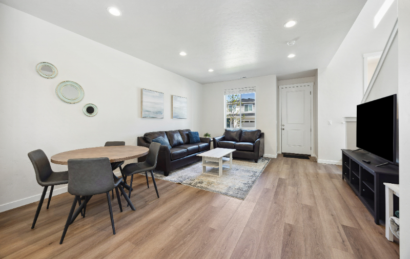 12467 W Endsley Ln - Photo 5 of 19