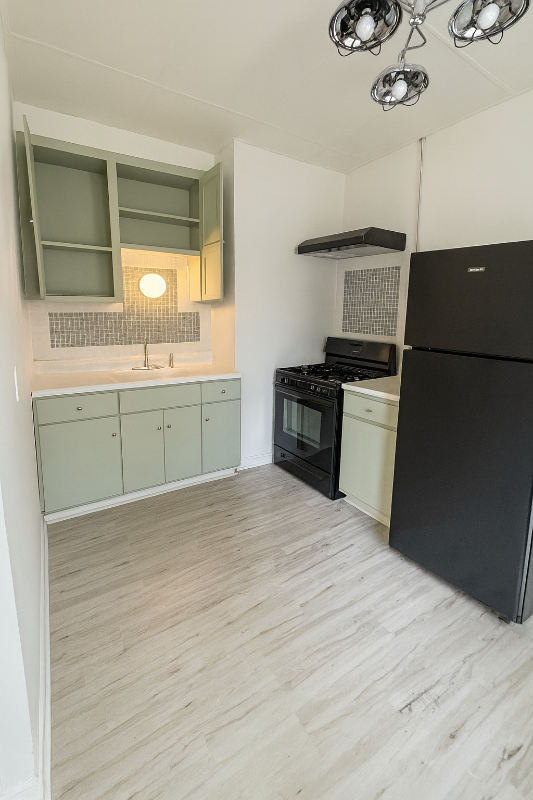 2407 N 6th St - Photo 2 of 5