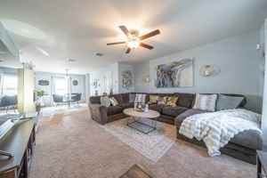 featured image of 11922 Lake Parker