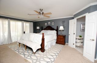 719 Park Knoll Ln - Photo 1 of 1