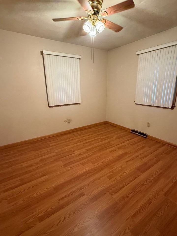 712 Mellen Dr - Photo 5 of 7