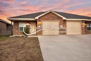 2311 Duntov Dr #B - Photo 1 of 1