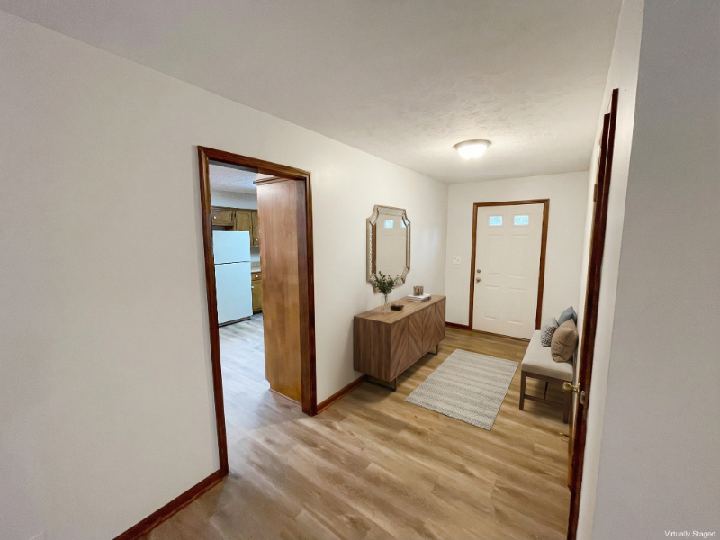 691 Kirkus Dr Se - Photo 2 of 13