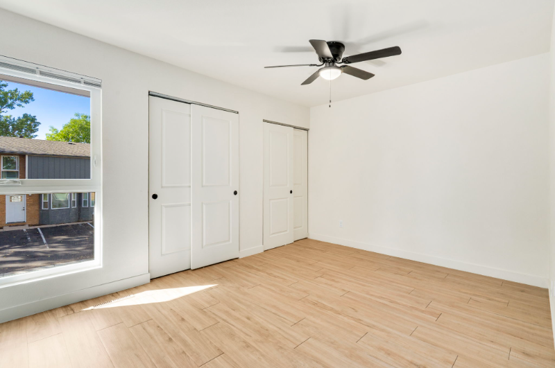 1618 Banyan Dr - Photo 6 of 8