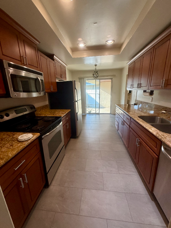 2582 American River Dr - Photo 3 of 7