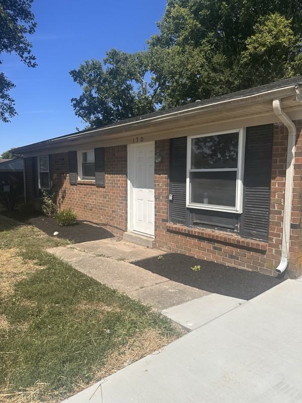 150 E Blue Jay Rd - Photo 2 of 17