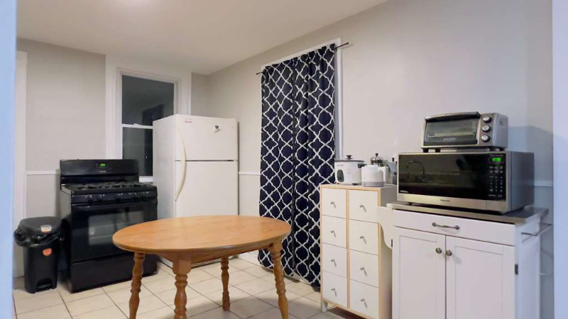 197 Brooks Ave - Photo 7 of 15