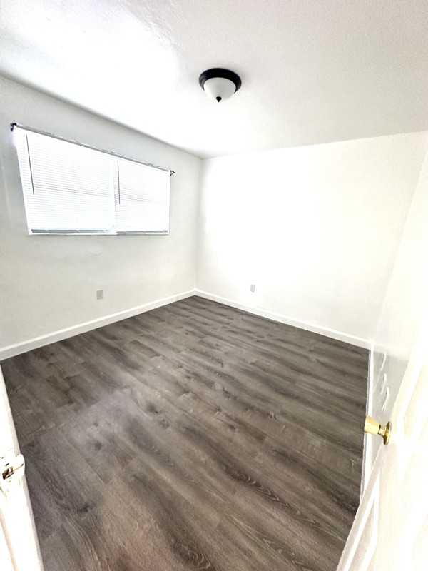 6507 Nw 6th Ave #2 - Photo 3 of 7
