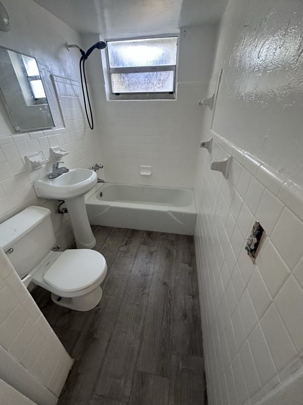 6507 Nw 6th Ave #2 - Photo 5 of 7