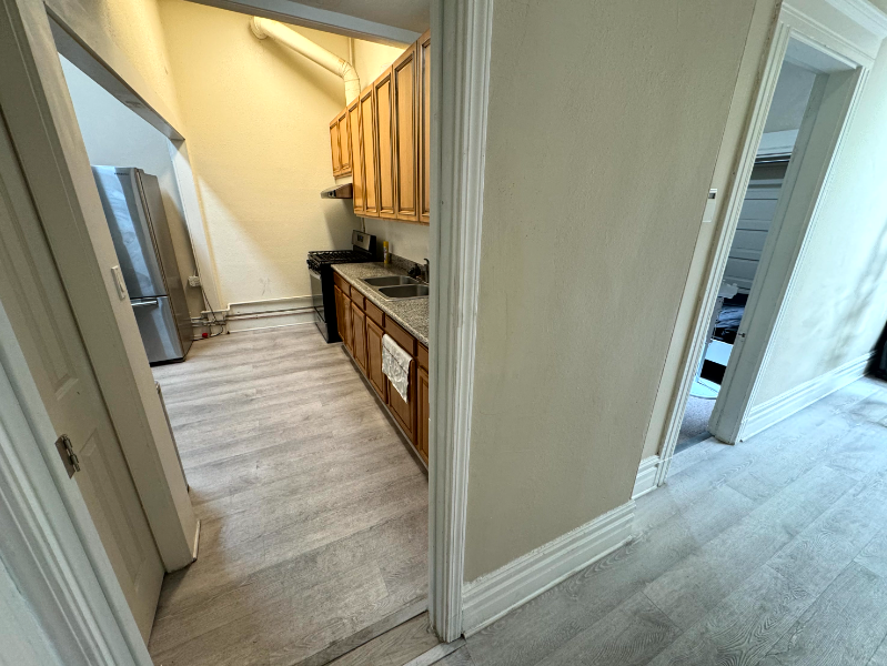 1348 Park St #1 - Photo 4 of 15