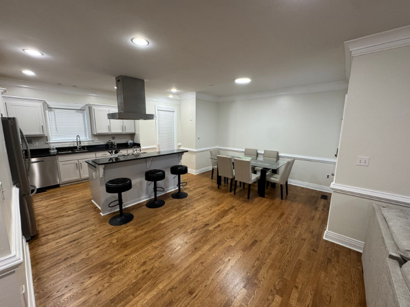 259 W Ocean View Ave - Photo 5 of 16