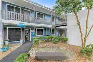 featured image of 4645 Ocean Dr #D11