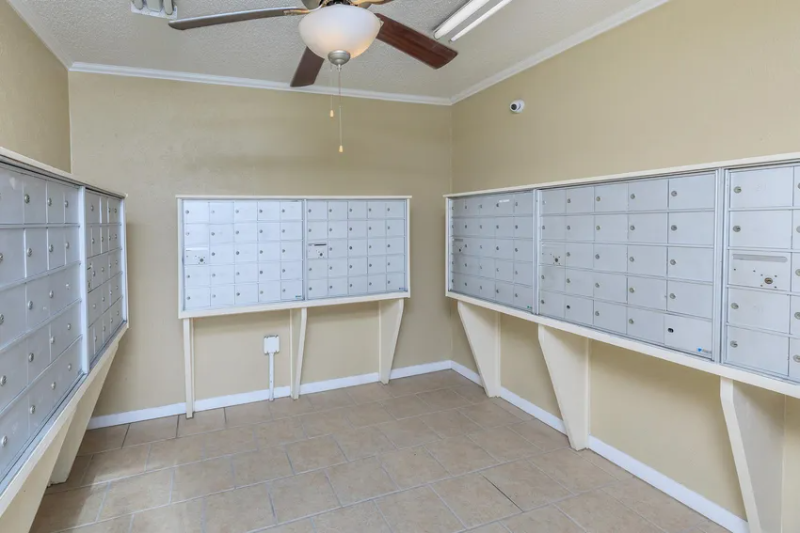 4645 Ocean Dr #B14 - Photo 4 of 13