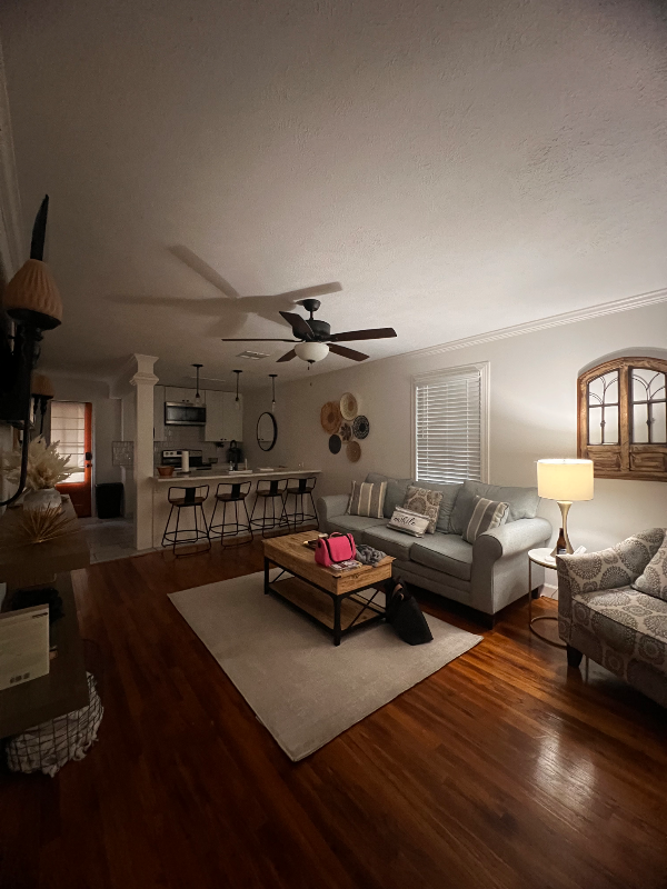417 1st St S #419B - Photo 3 of 19