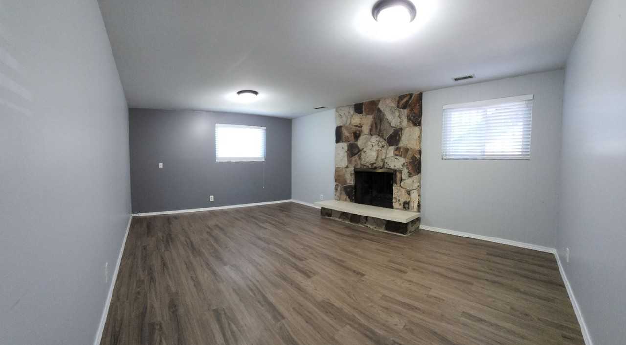 404 E Doreen St - Photo 6 of 21