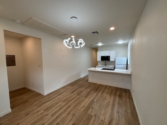 216 University Ave #102 - Photo 4 of 21