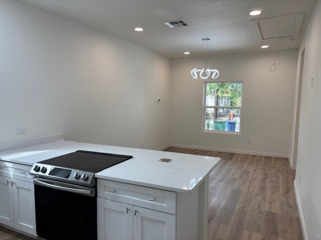216 University Ave #102 - Photo 6 of 21