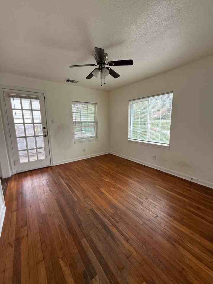 3305 Merrie Lynn Ave - Photo 7 of 14