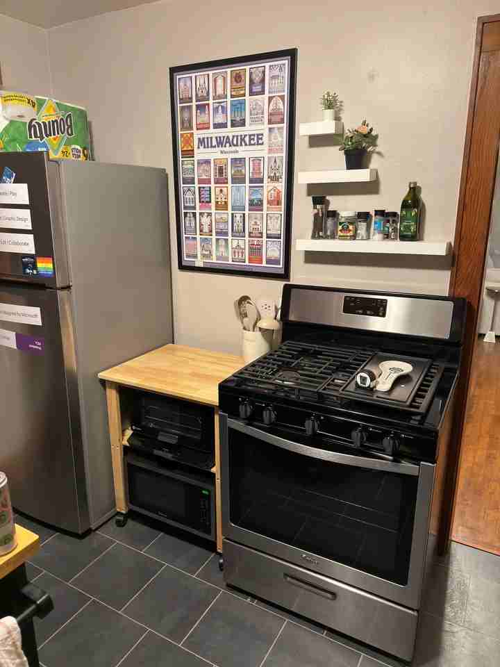 2522A S Brisbane Ave #2522A - Photo 5 of 8