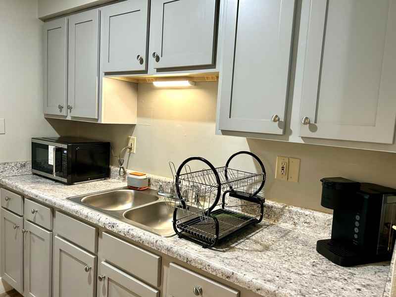 4028 N Illinois Ave #7 - Photo 7 of 16