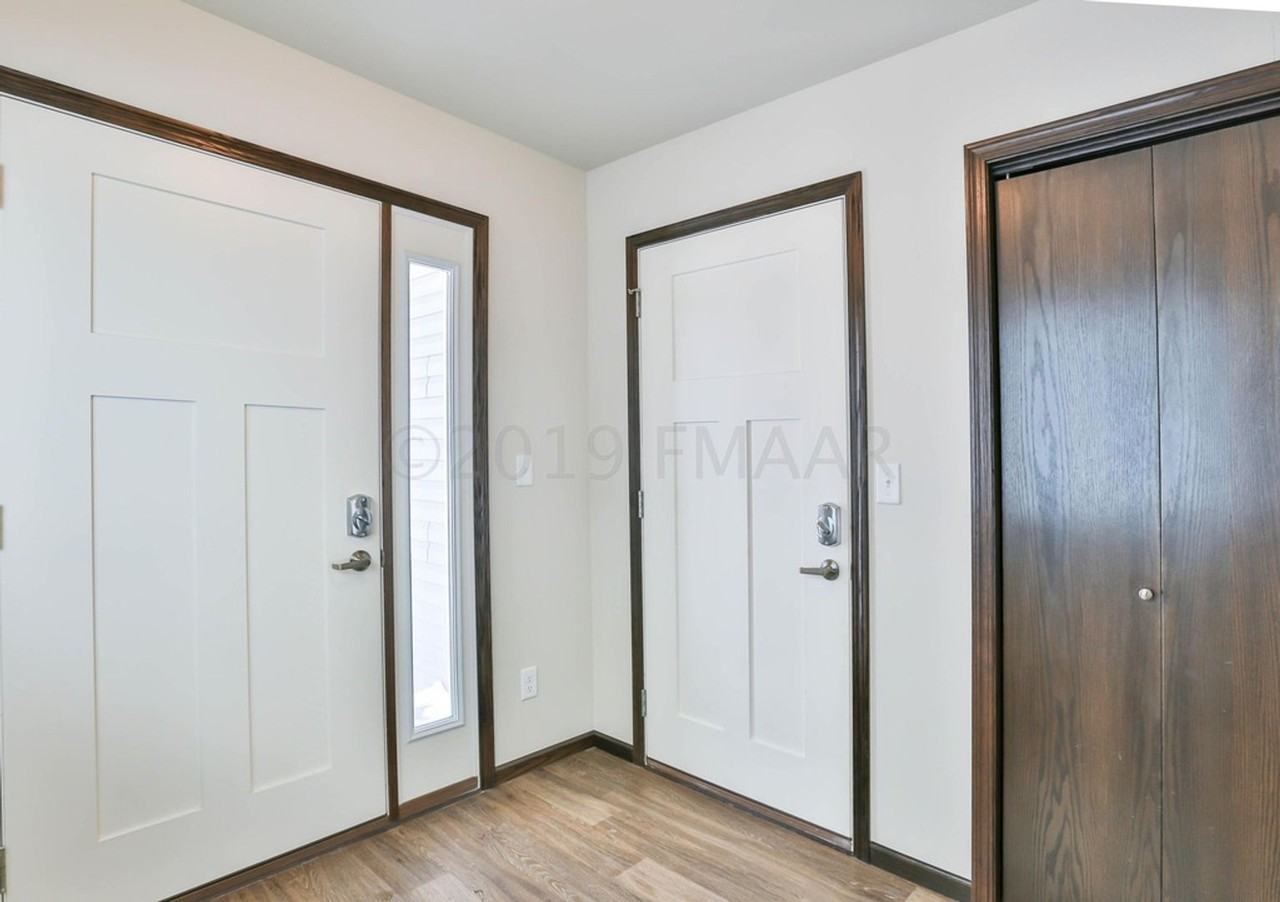 4545 13th St S - Photo 2 of 9