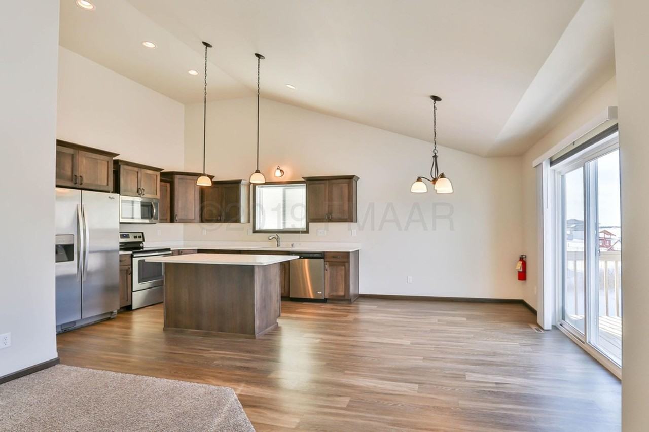 4545 13th St S - Photo 4 of 9