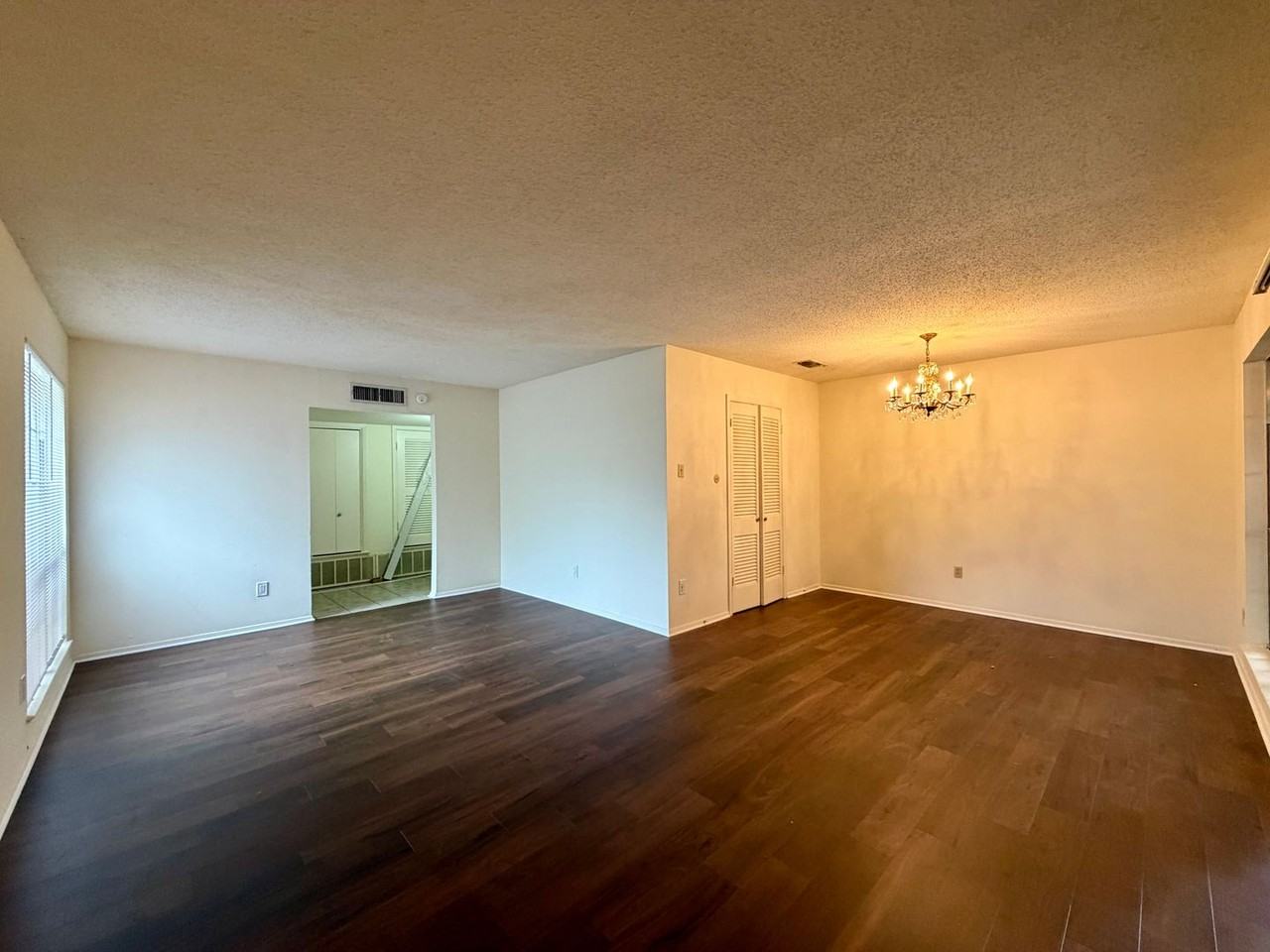 5213 Laurel Lake Dr - Photo 5 of 10