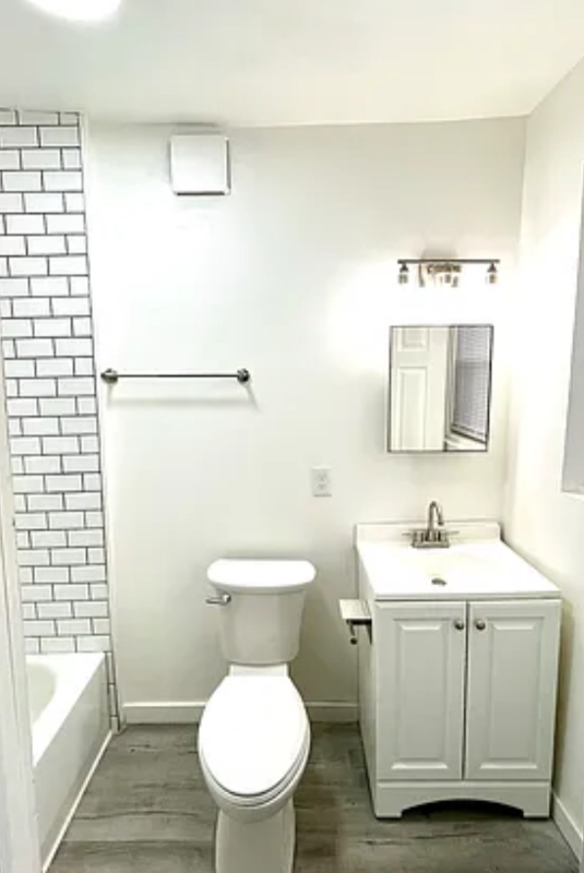 2131 Williams Ave #1 - Photo 3 of 4