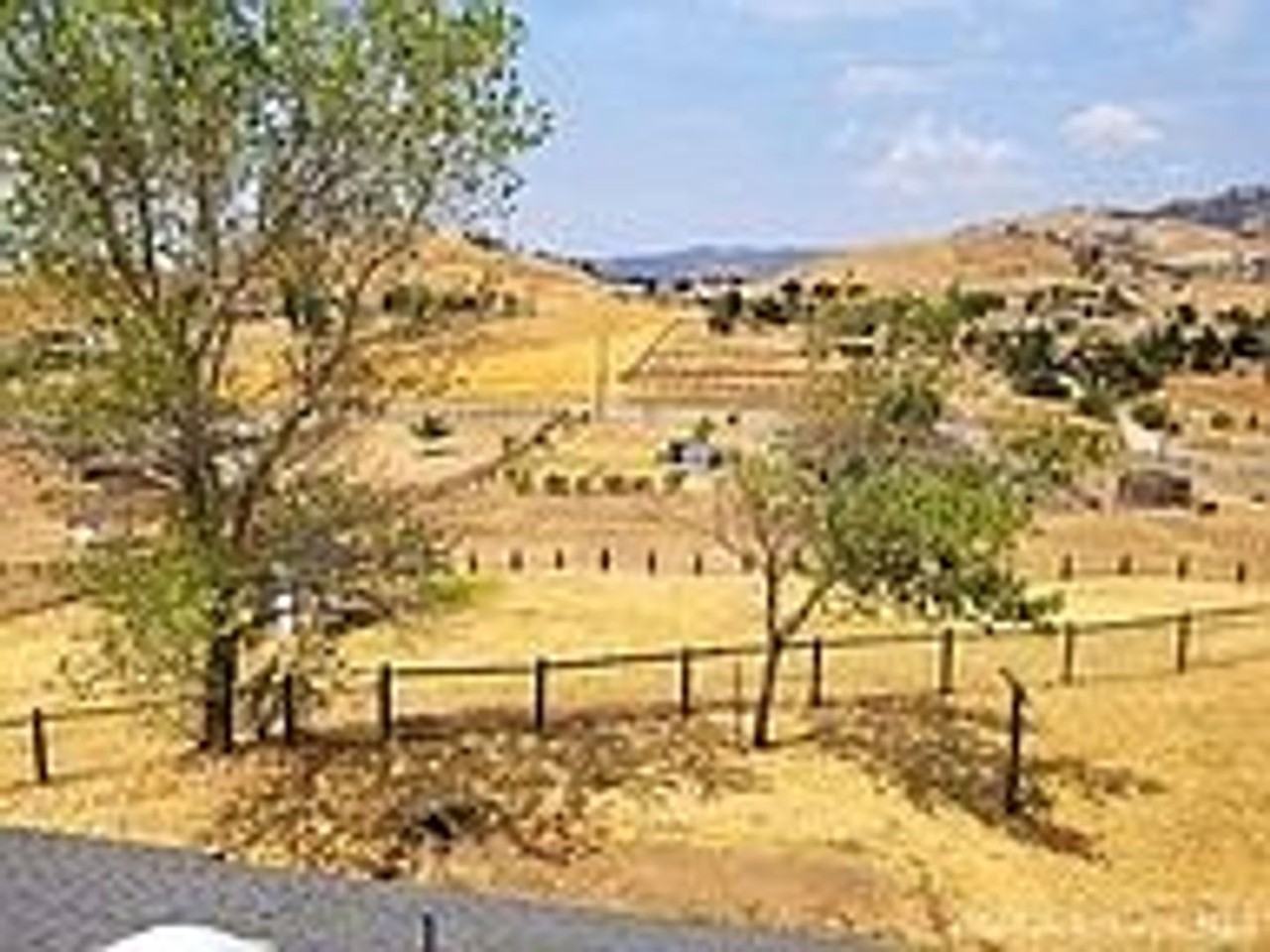 20351 Tamarac Dr - Photo 6 of 30